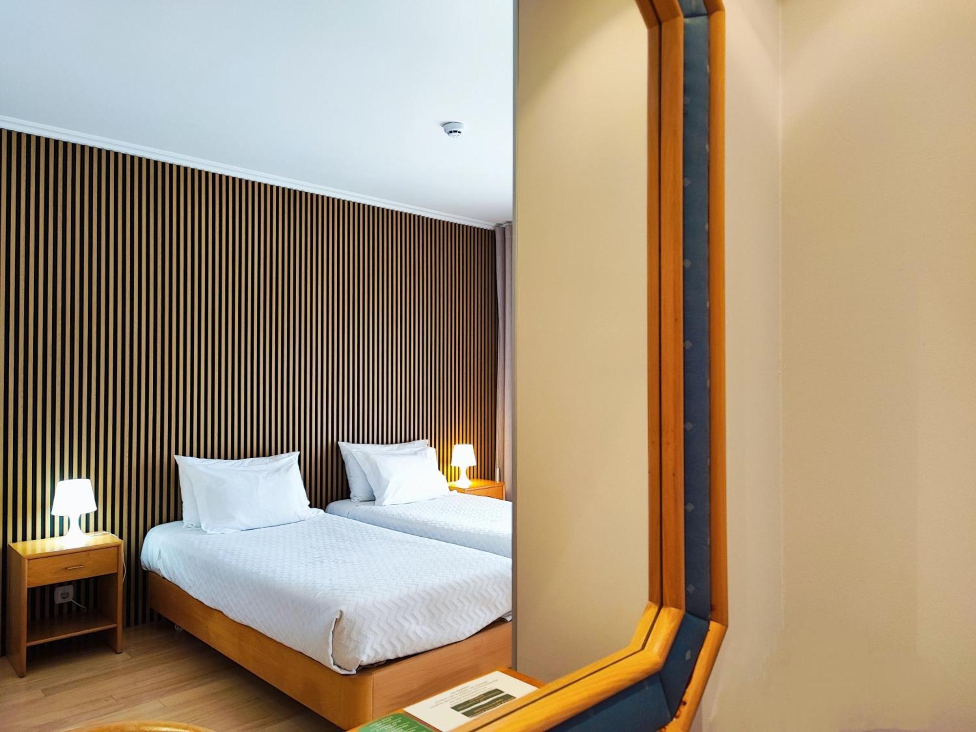 Hotel Miracastro Каштру-Лаборейру Екстер'єр фото